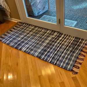 HANDMADE BLUE JEAN WOVEN RUG